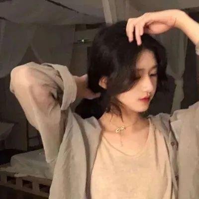 白桦林中的哨所